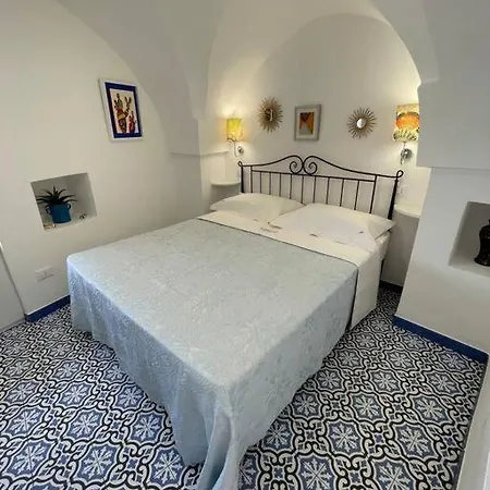 Luxury Dimora Maria Cecilia Hébergement de vacances *