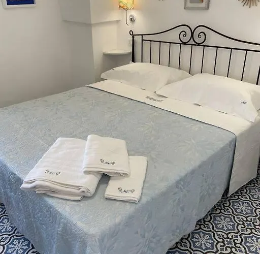 度假居 Luxury Dimora Maria Cecilia 奥斯图尼